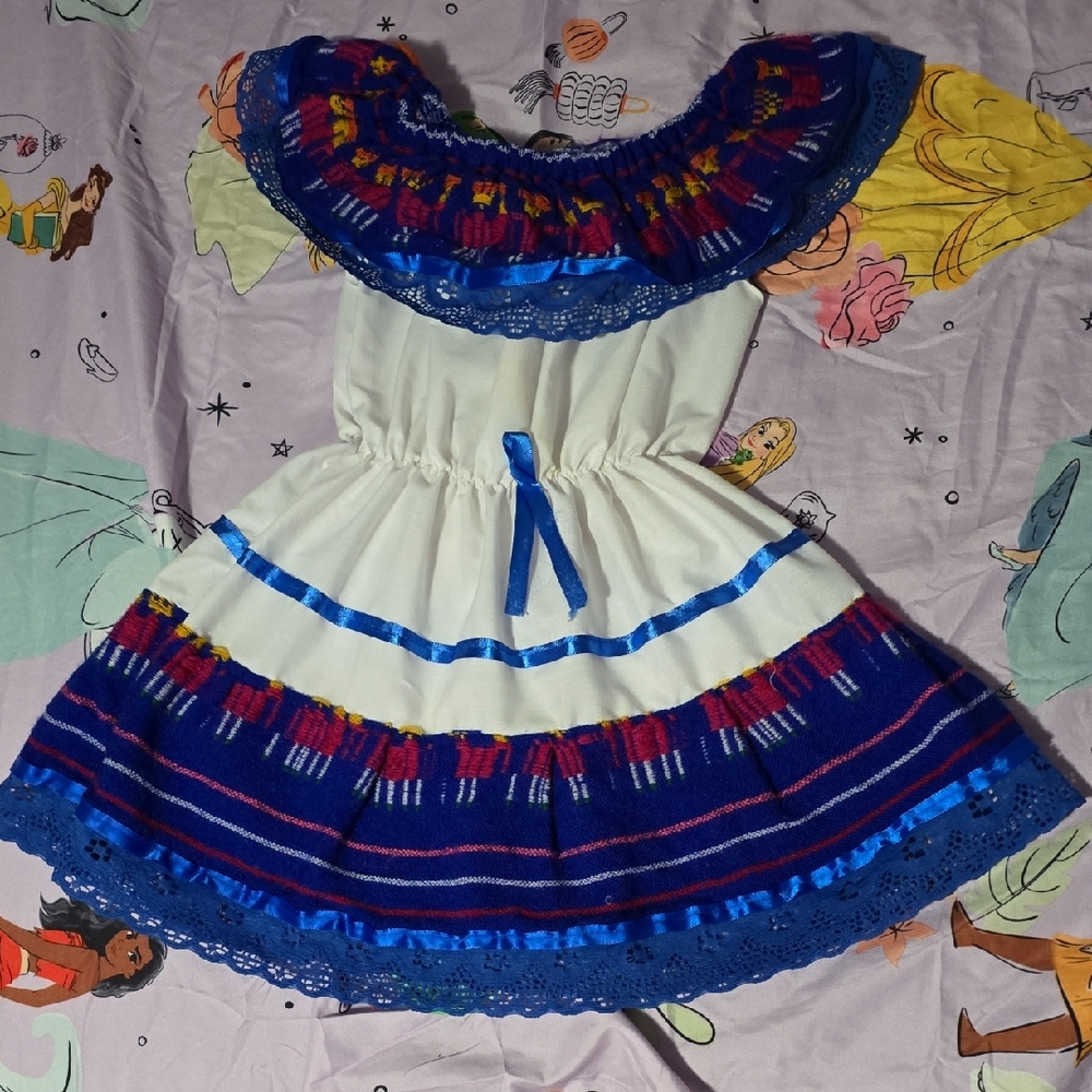 Kids Traditional Blue and White Costume